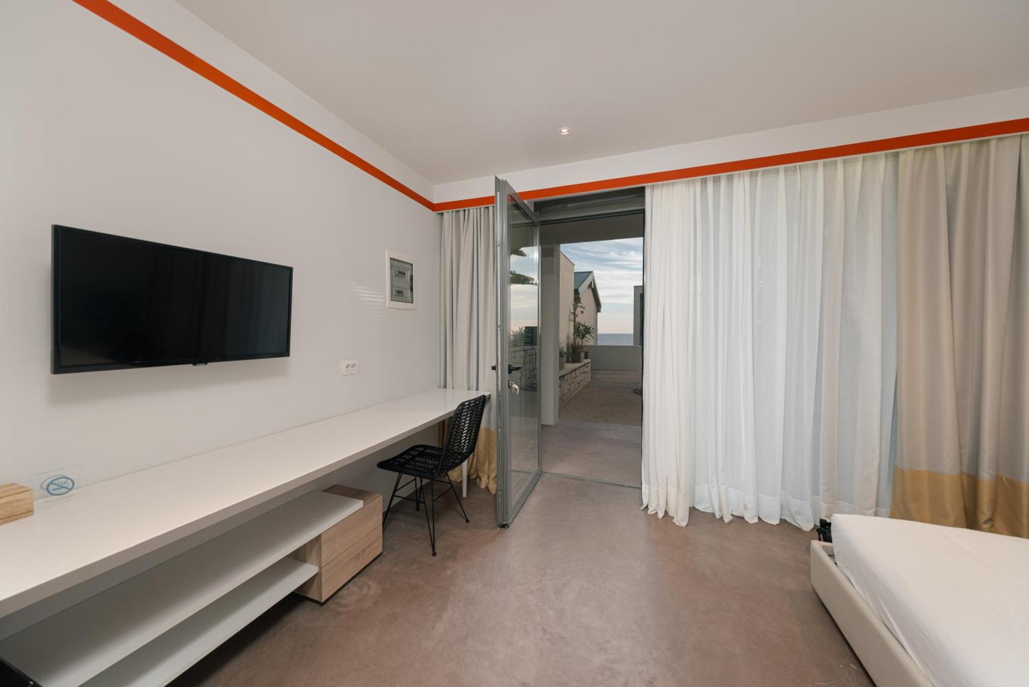 Folie Marine Club Hotell
