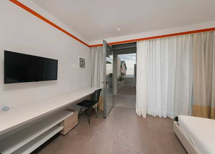 Folie Marine Beach Hotel Club