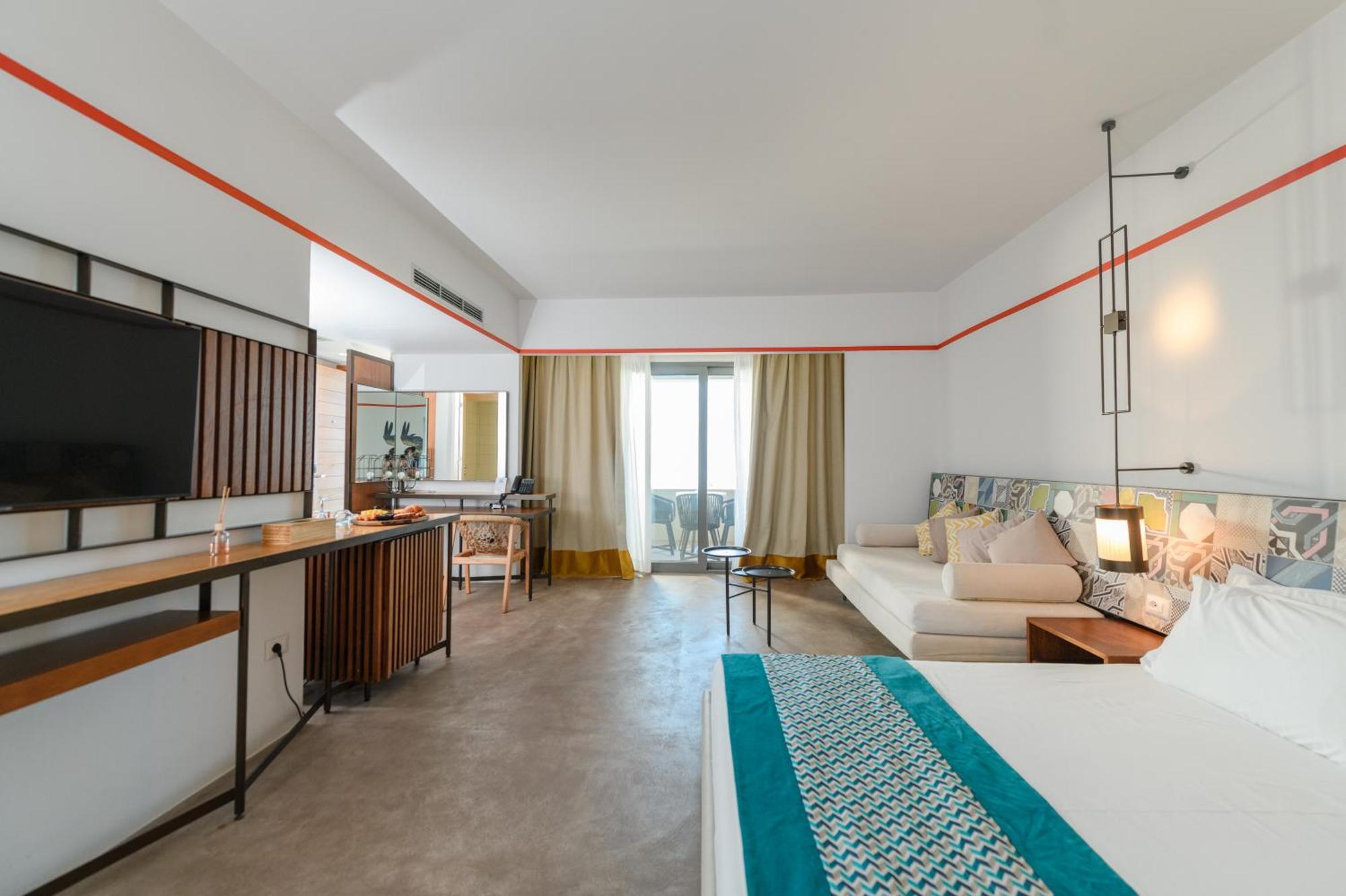 Folie Marine Club Hotell