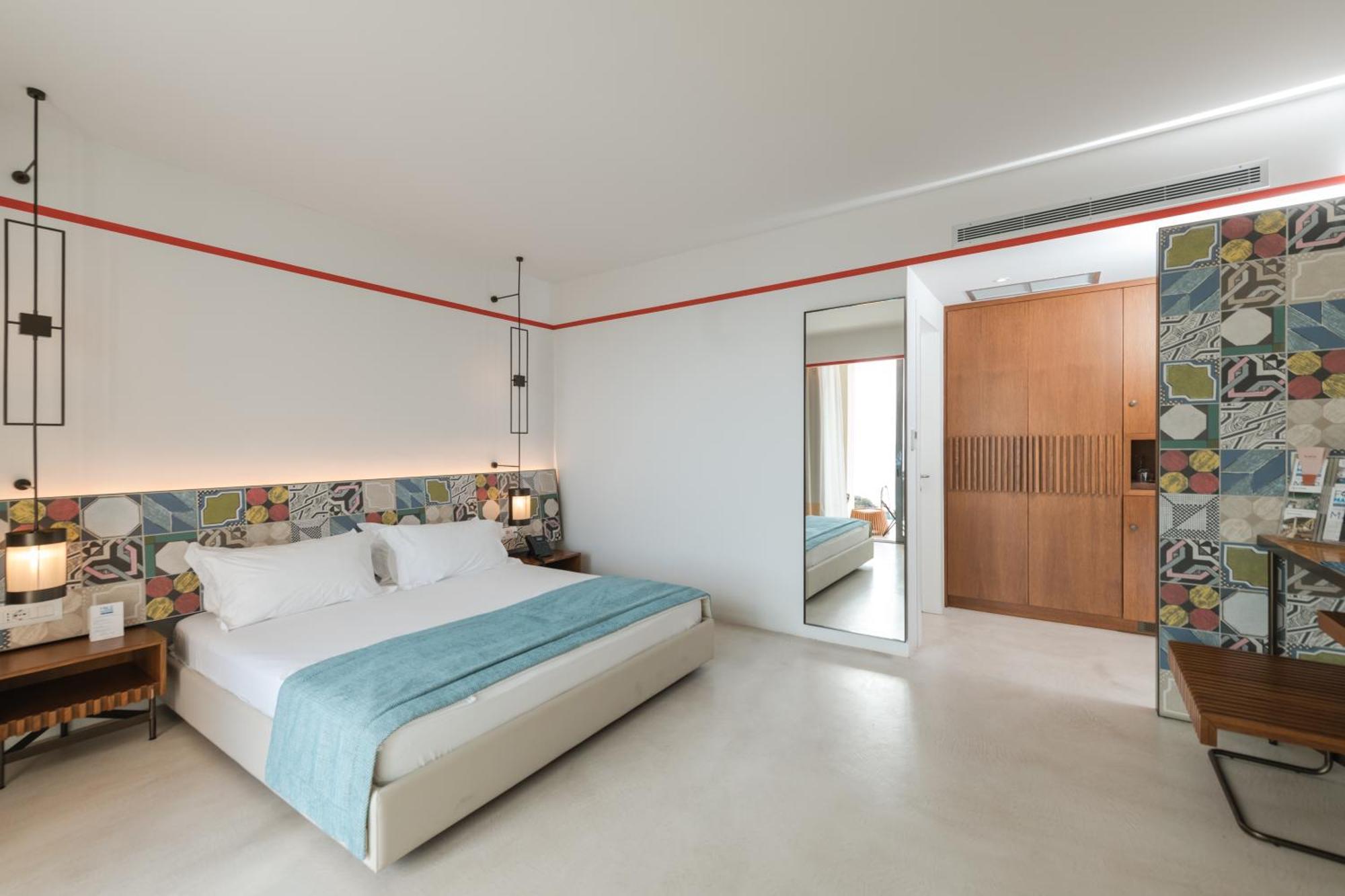 Folie Marine Club Hotel Jal