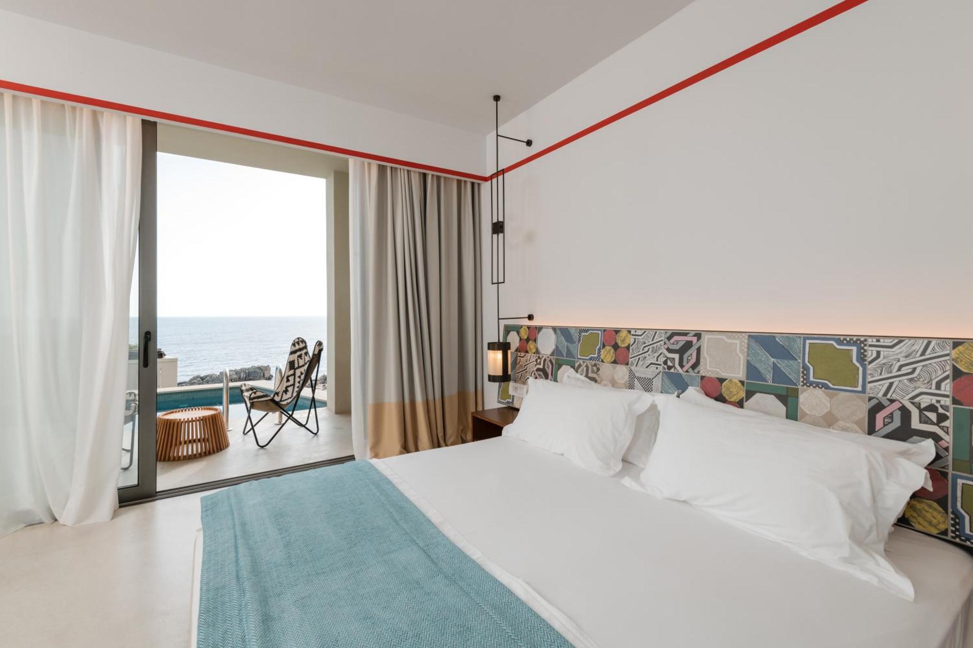 Folie Marine Club 5* Jal